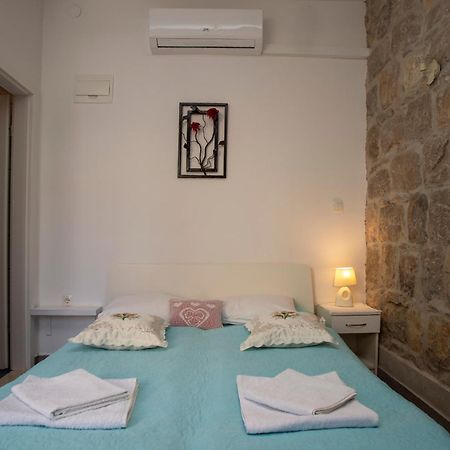 Downtown Spalato Private Rooms ภายนอก รูปภาพ
