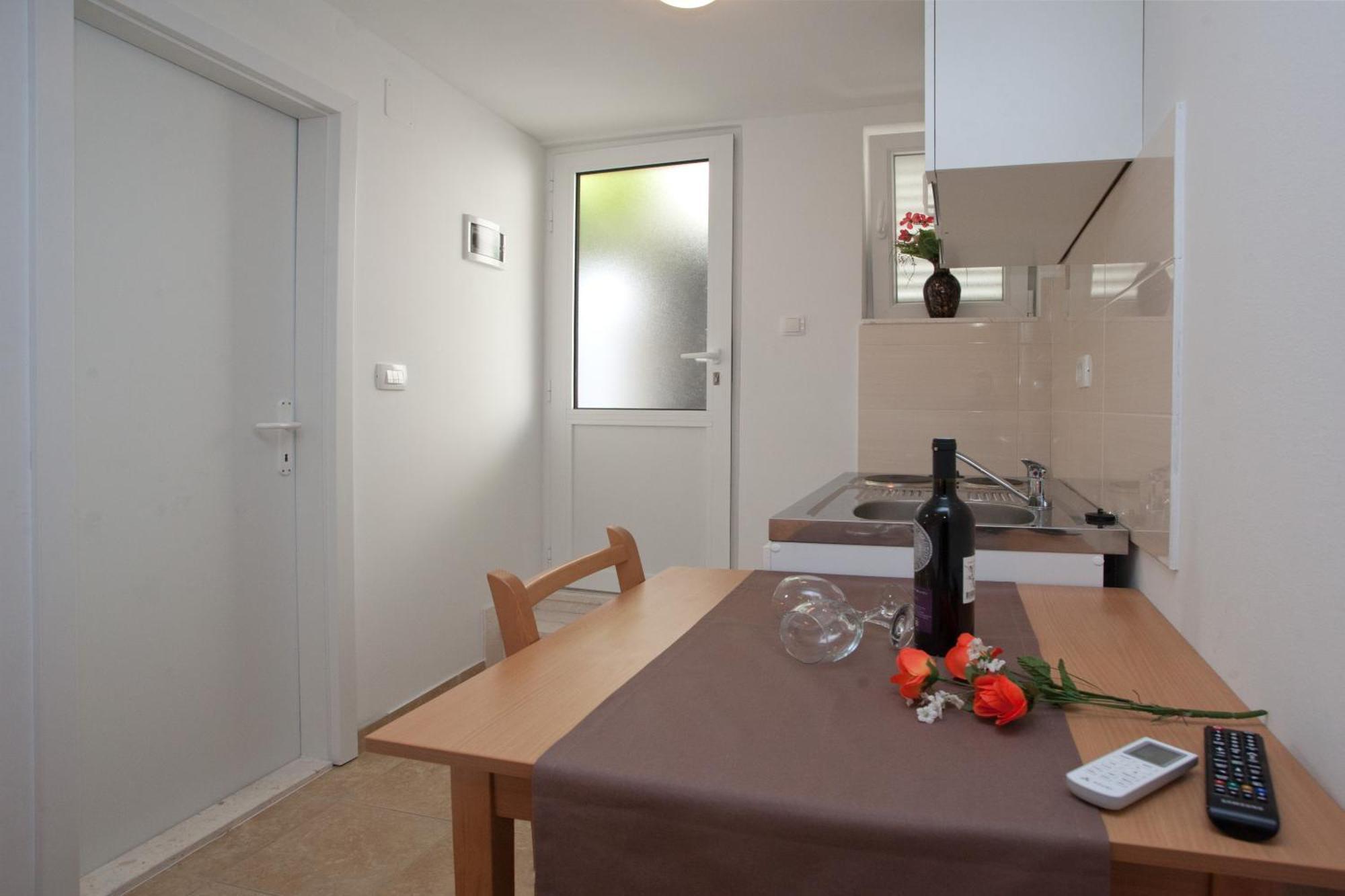 Downtown Spalato Private Rooms ภายนอก รูปภาพ