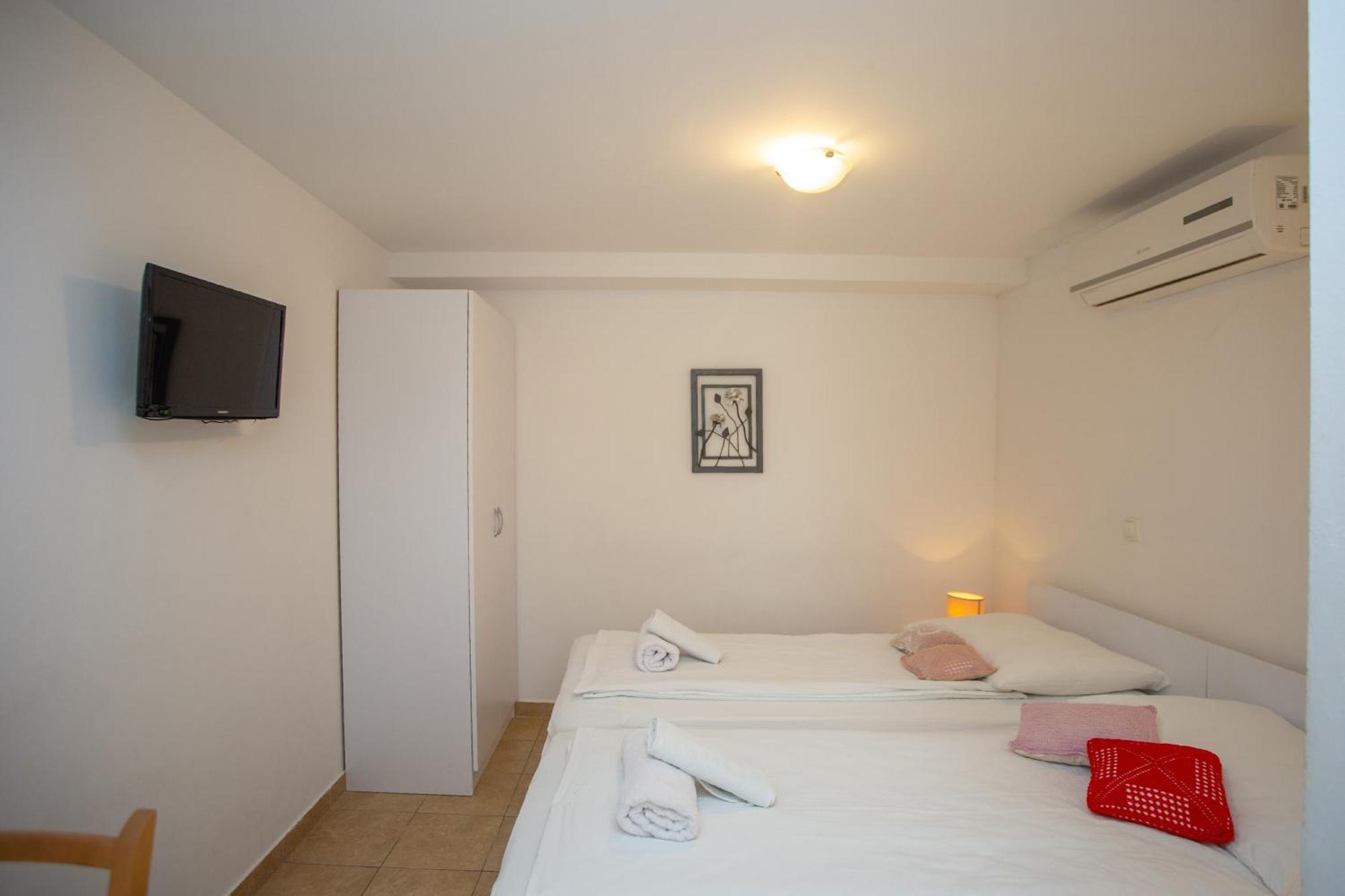 Downtown Spalato Private Rooms ภายนอก รูปภาพ